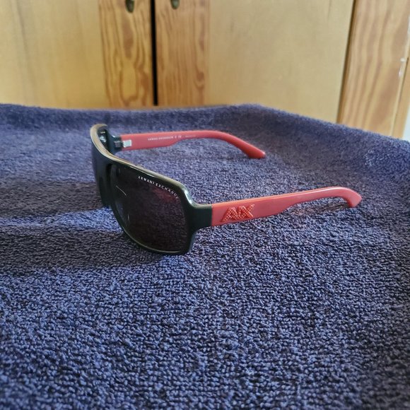 ARMANI EXCHANGE AX 4025S Sunglasses - Picture 2 of 3